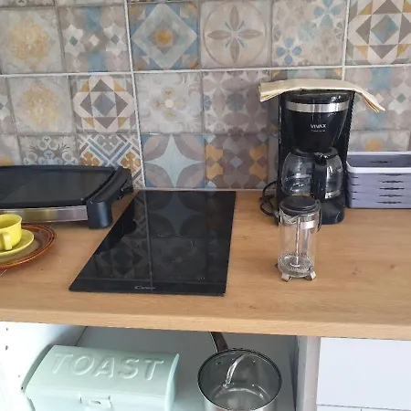 Sa Terasom Pirovac